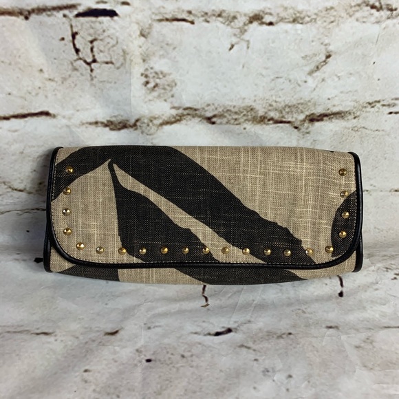 LOFT Zebra Print Burlap Style Texture - Picture 7 of 7